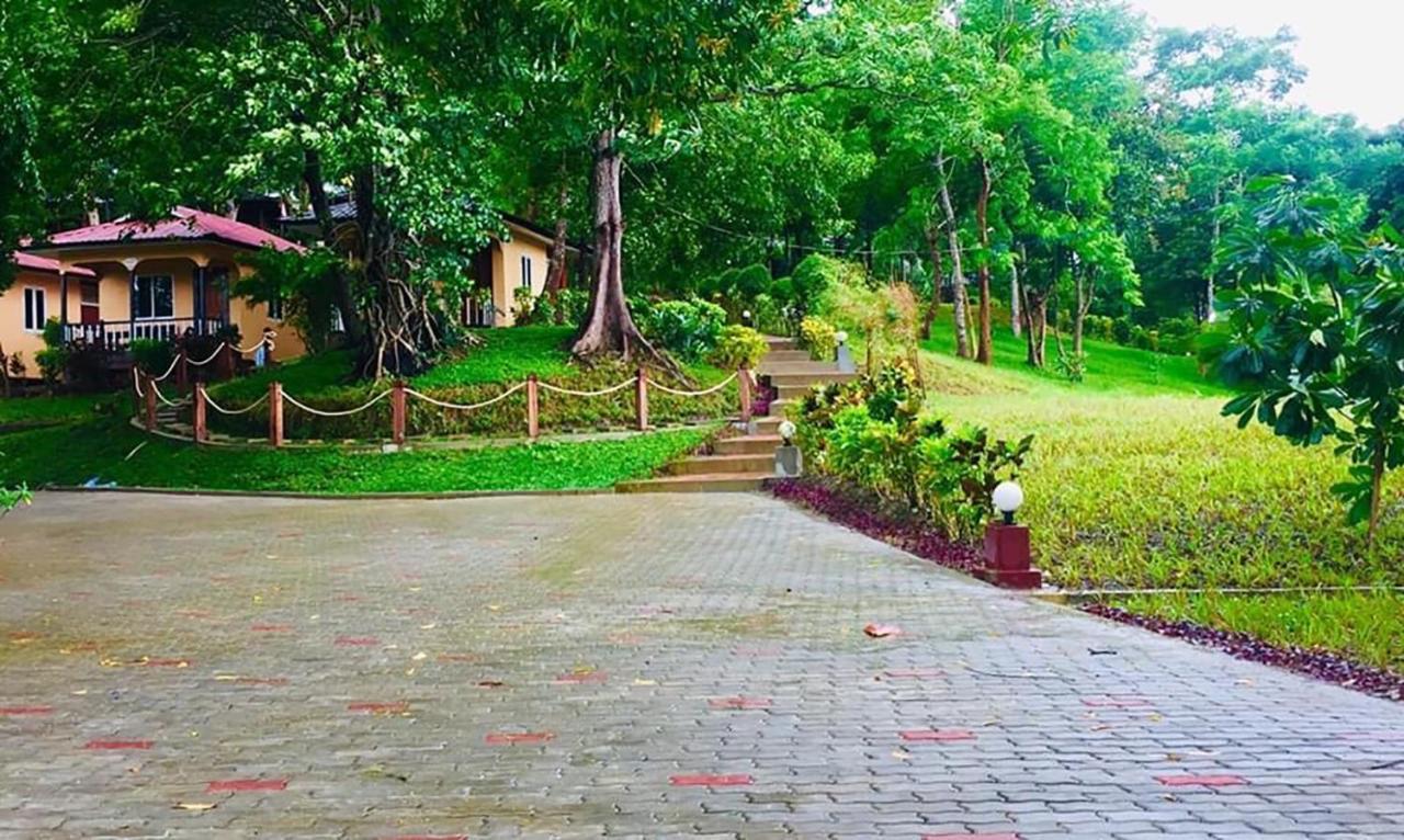 Hill Garden Hotel Чаунг-Та Экстерьер фото